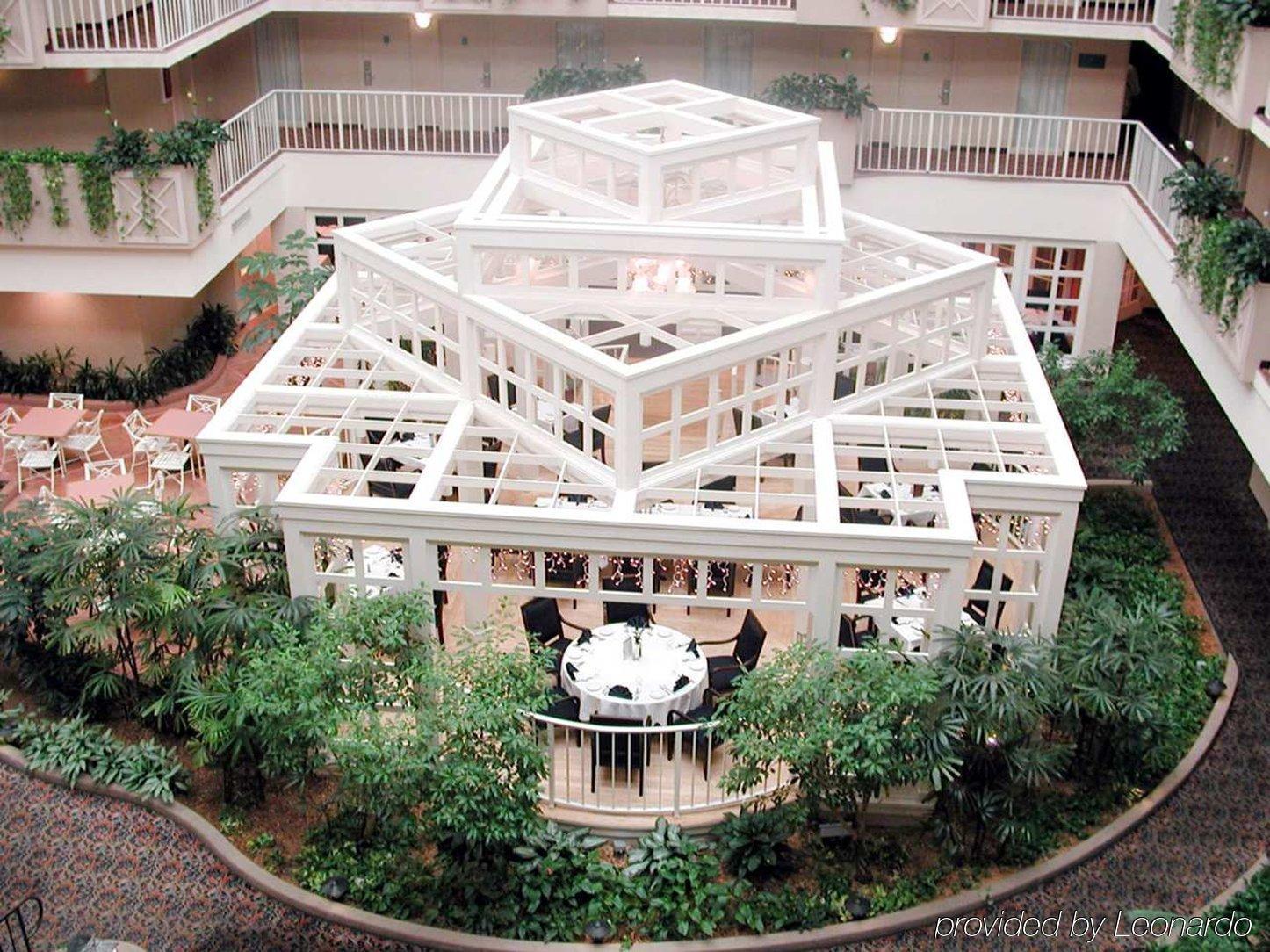 Embassy Suites By Hilton Atlanta Airport College Park Интериор снимка