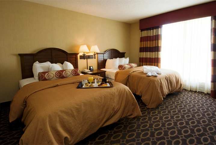 Embassy Suites By Hilton Atlanta Airport College Park Екстериор снимка